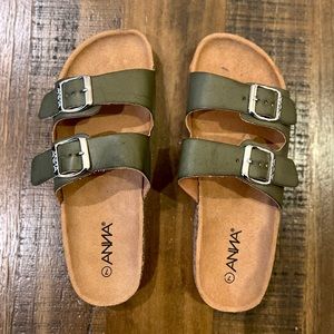 Army Green Sandals, size 7